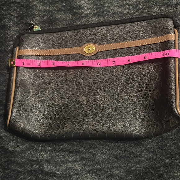 Dior Clutch - Picture 8 of 9